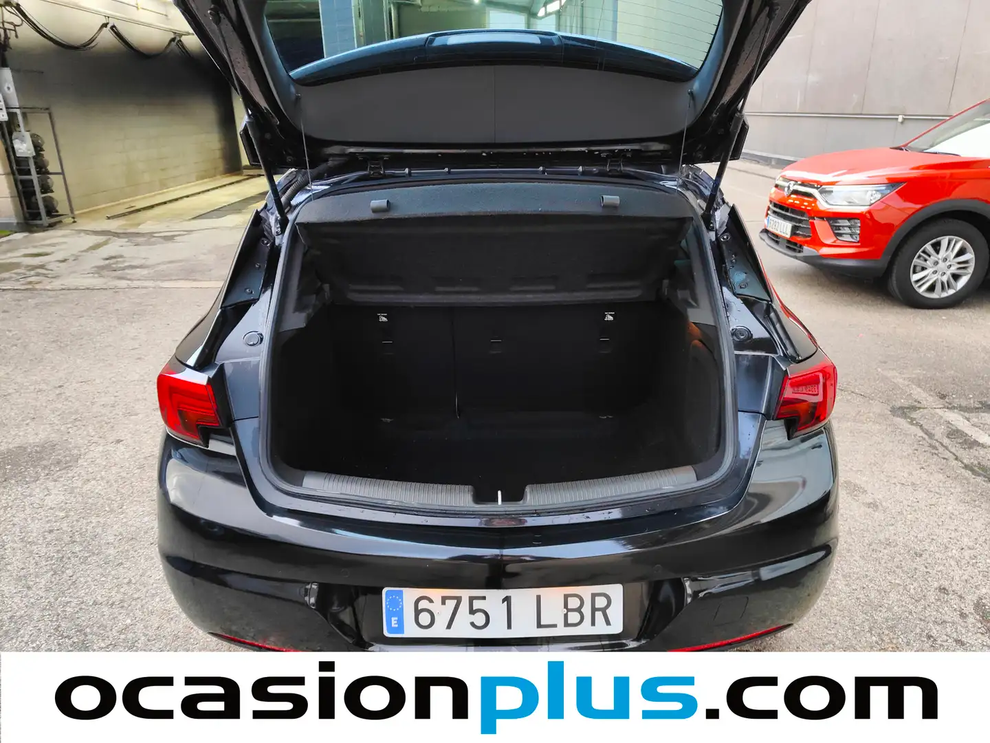 Foto Opel Astra Opel Astra 1.6 CDTI 120 Aniversario (110 CV)