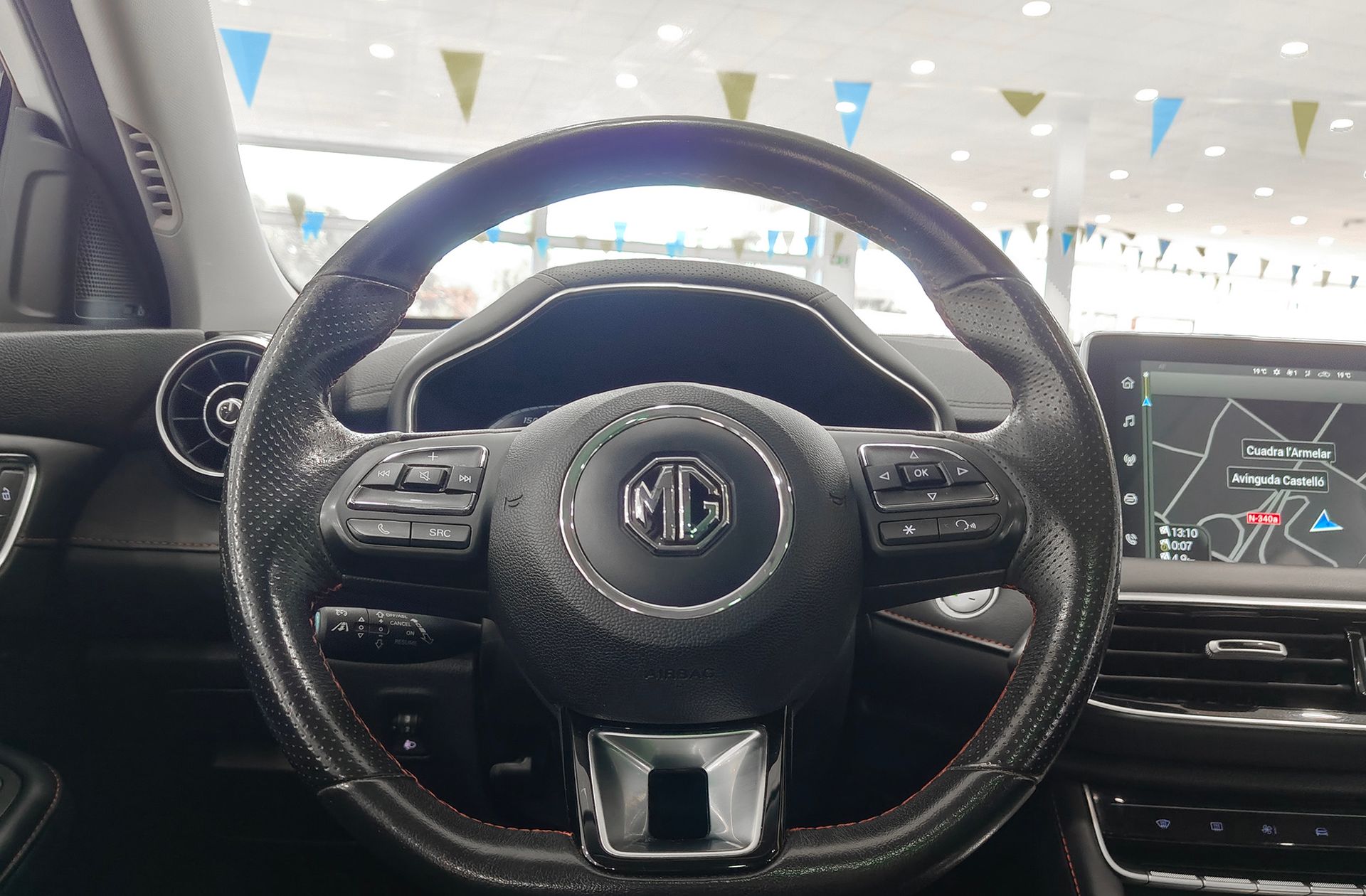 MG HS 1.5 Turbo GDI Luxury DCT - foto 26
