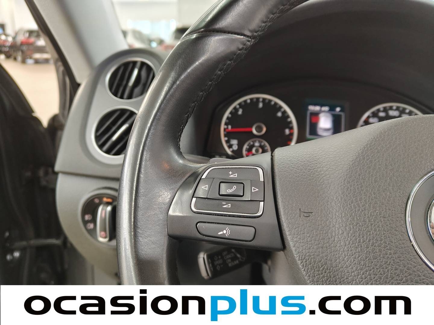 Foto Volkswagen Tiguan Volkswagen Tiguan Sport 2.0 TDI BMT 4Motion  (177 CV) DSG