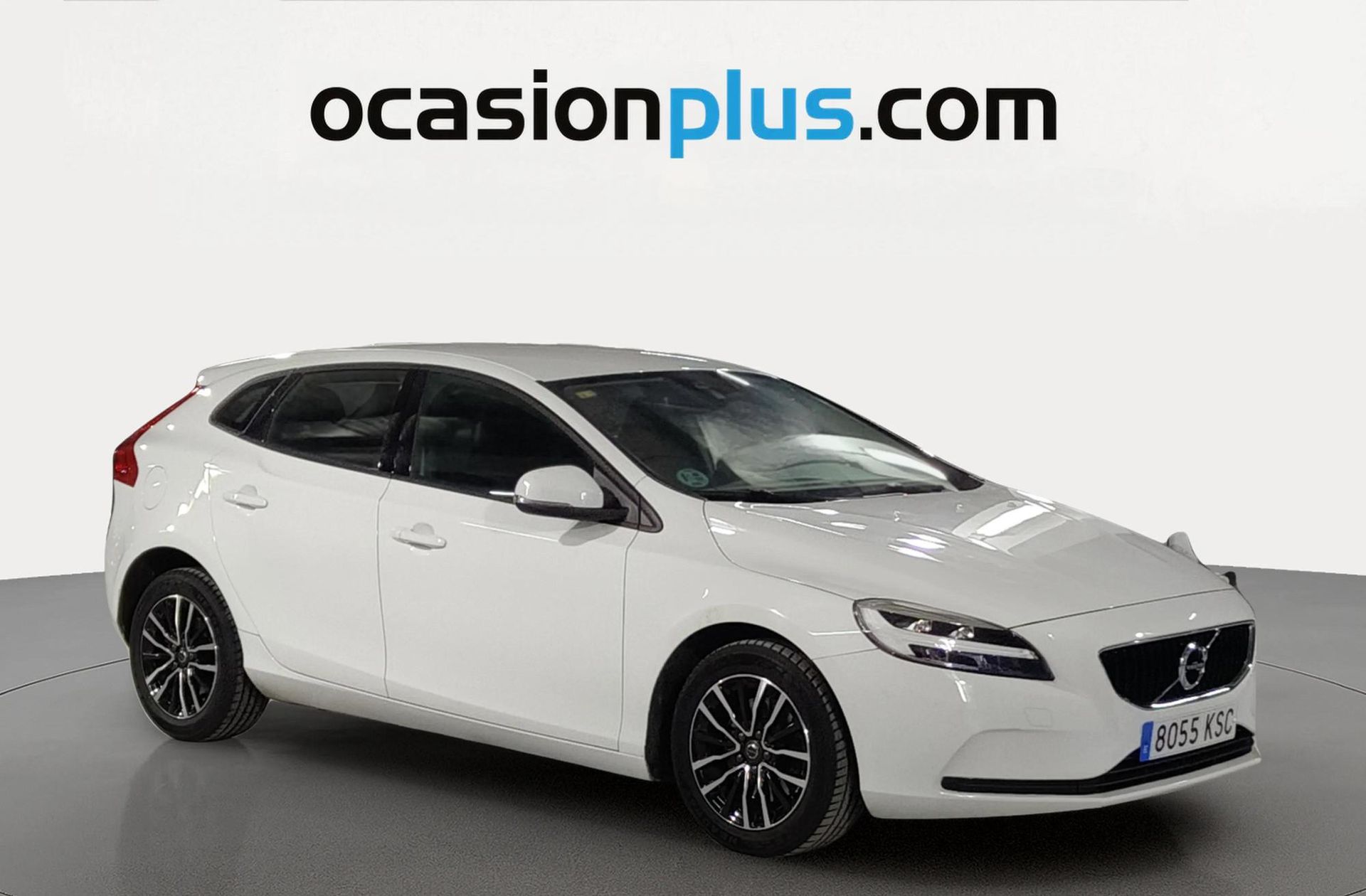 Volvo V40 T2 Momentum - foto 2