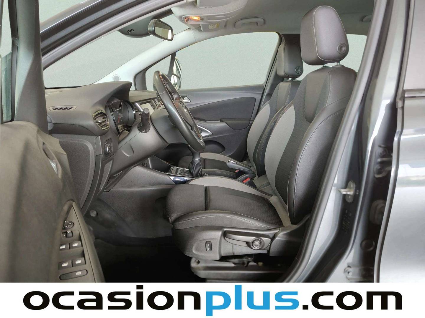 Foto asientos delanteros Opel Crossland X Opel Crossland X 1.2 Turbo S&S ecoTEC Excellence (110 CV)