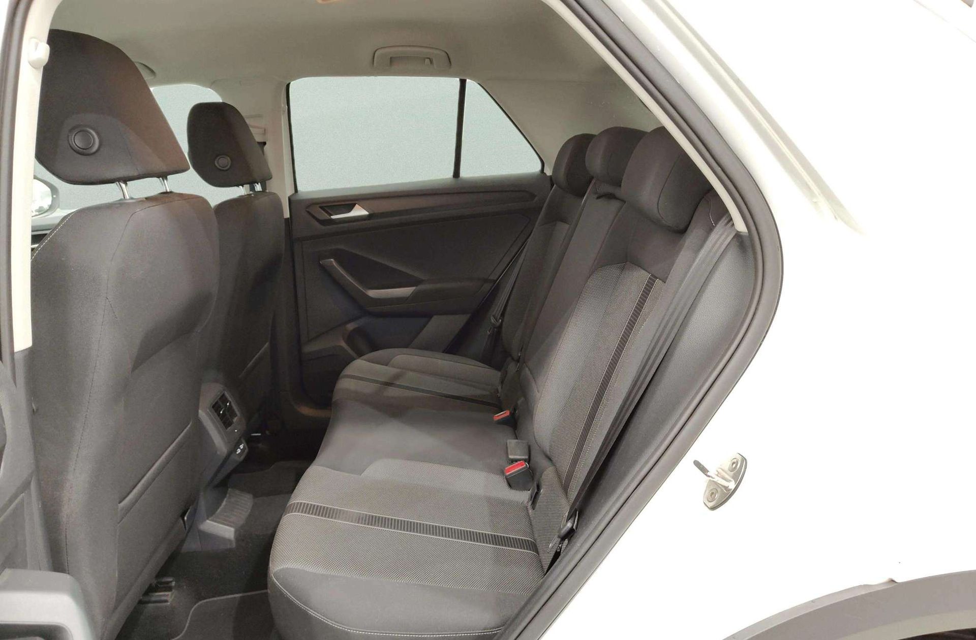 Volkswagen T-Roc Life 2.0 TDI - foto 12