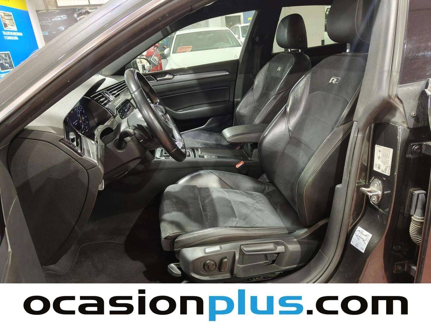 Foto asientos delanteros Volkswagen Arteon Volkswagen Arteon R-Line 2.0 TDI (150 CV) DSG