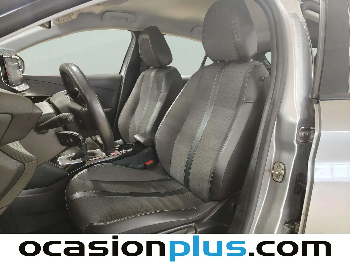 Foto Peugeot 208 Peugeot 208 PureTech 100 Allure (100 CV)