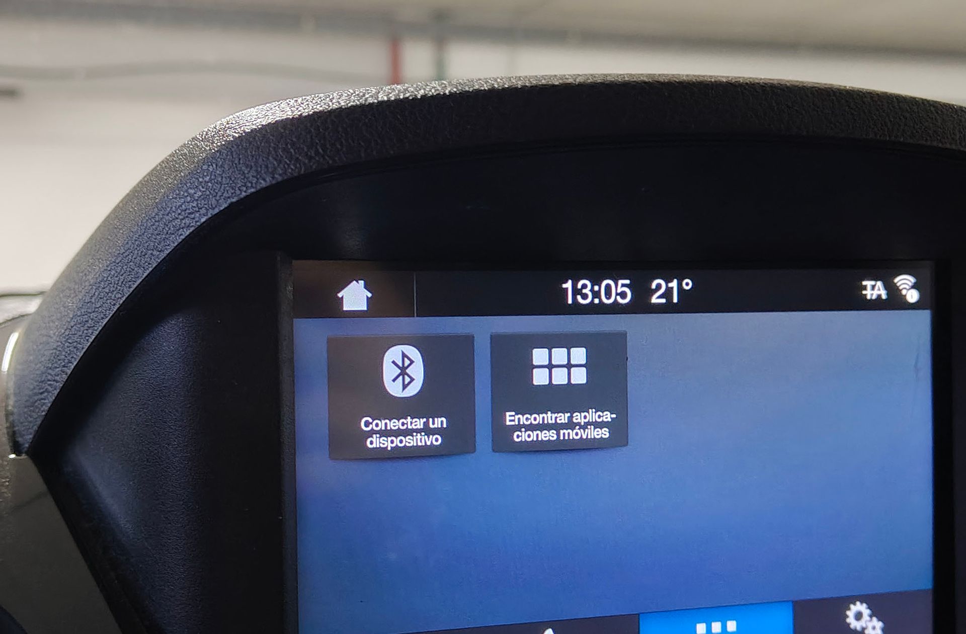 Ford Tourneo Courier 1.0 EcoBoost Sport - foto 27