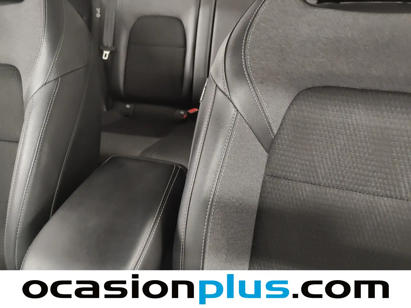 Foto Nissan QASHQAI Nissan Qashqai DIG-T 140 mHEV N-Connecta 4x2 (140 CV)