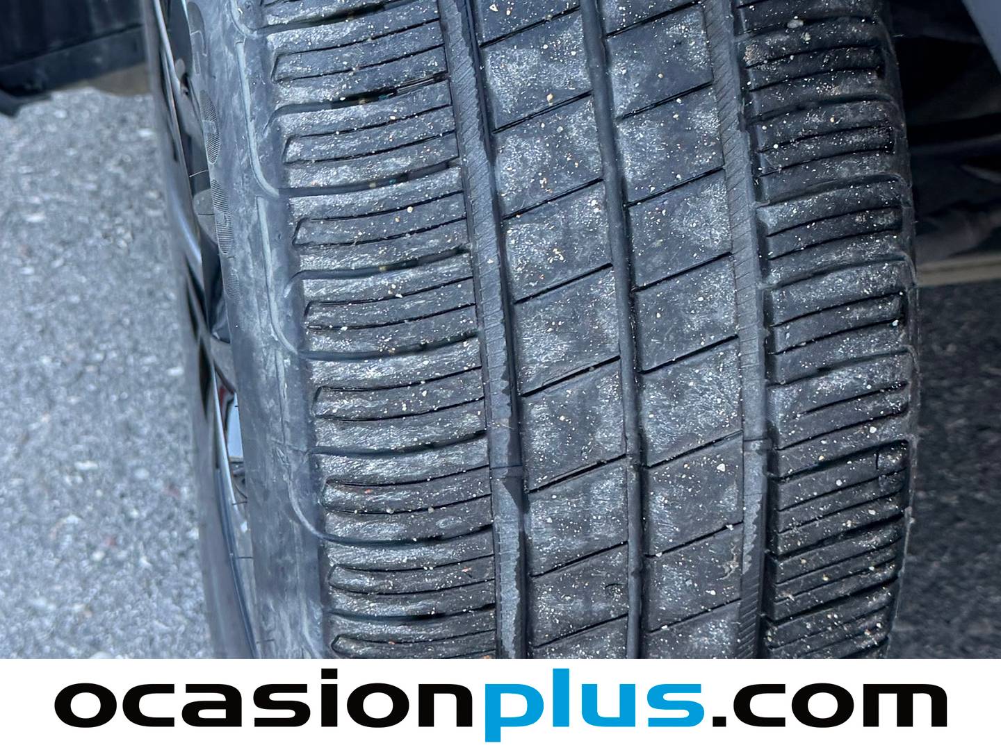 Foto Citroën C4 Citroën C4 PureTech 130 S&S 6v Plus 96 kW (131 CV)