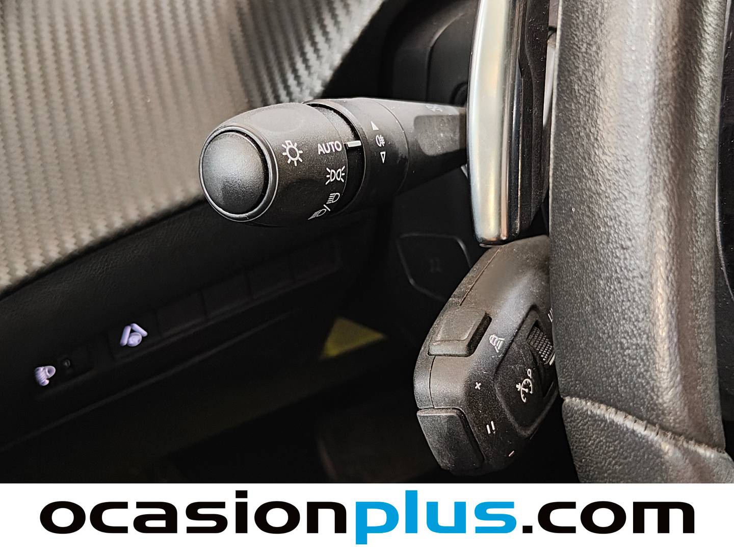 Peugeot 2008 Peugeot 2008 Allure Hybrid eDCS6 (145 CV) de segunda mano