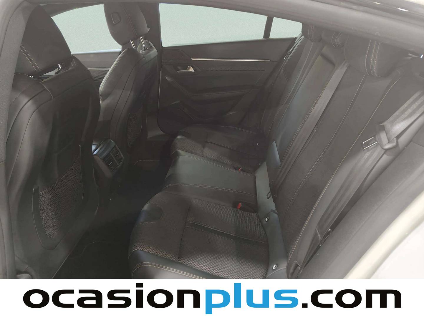 Foto asientos traseros Peugeot 508 Peugeot 508 BlueHDi 130 S&S GT Line EAT8 (130 CV)