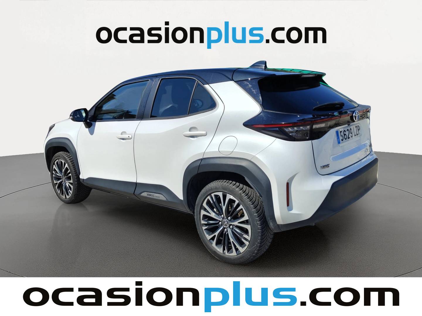 Foto trasera Toyota Yaris Cross Toyota Yaris Cross 120H Style (116 CV) izquierda