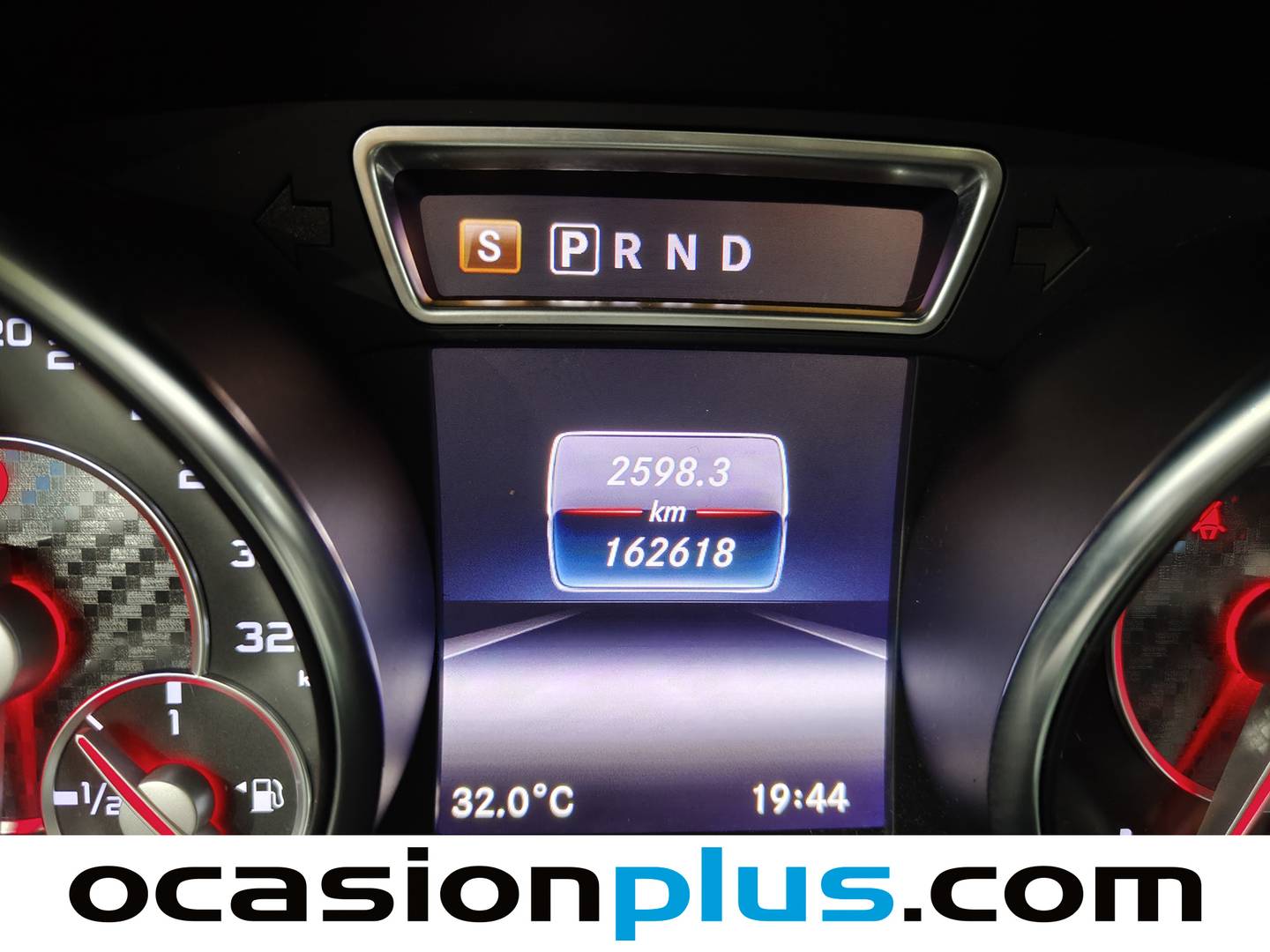 Foto Mercedes GLA Mercedes-Benz GLA Mercedes-AMG GLA 45 4Matic (381 CV)