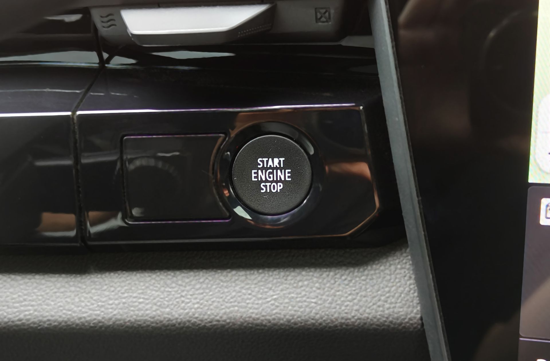 Renault Austral Techno E-Tech Full Hybrid - foto 39
