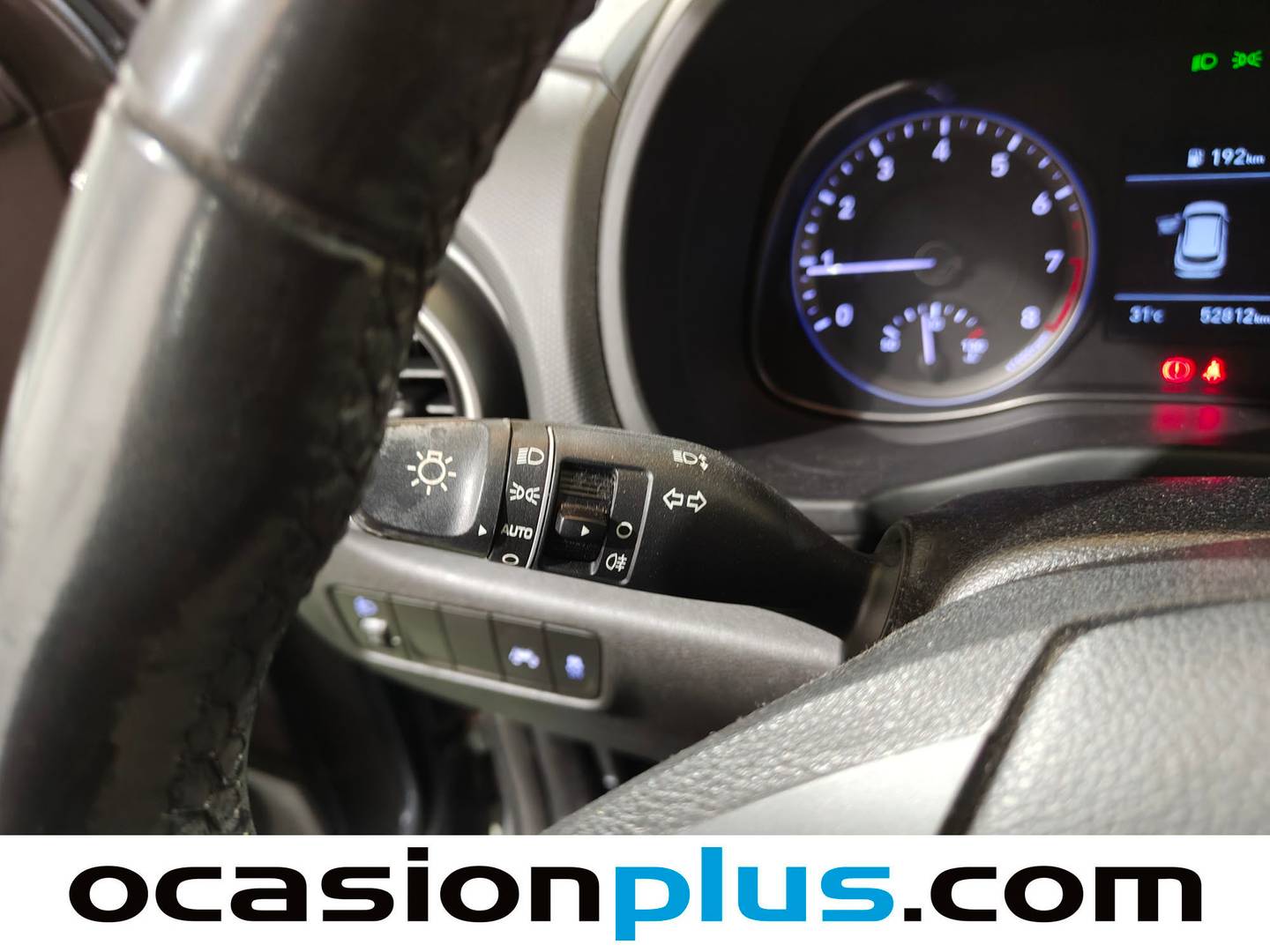 Extras y acabados del Hyundai Kona Hyundai Kona 1.0 TGDi Essence 4x2 (120 CV)