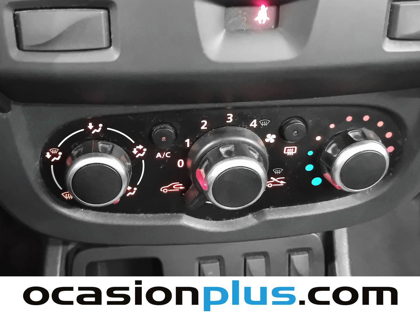 Equipamiento del Dacia Duster Dacia Duster Ambiance dCi  (90 CV) 4x2