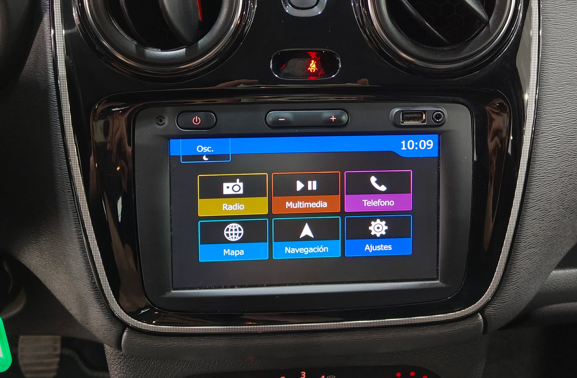 Dacia Lodgy Serie Limitada Xplore TCe GPF 7 plazas - foto 31