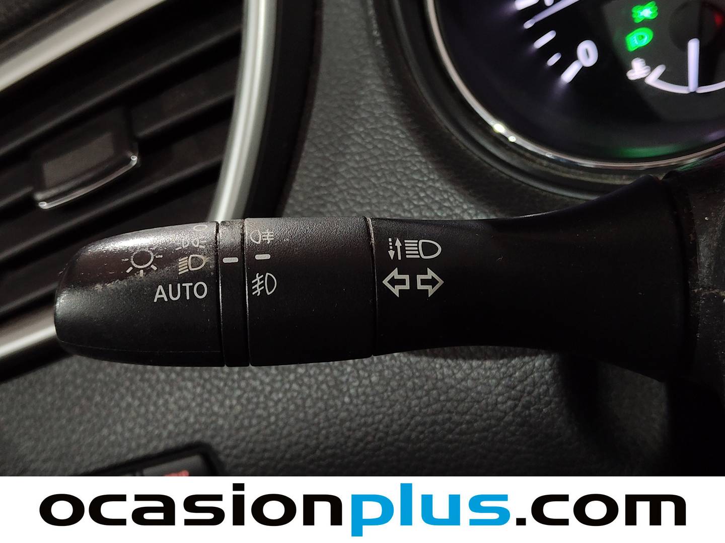 Nissan QASHQAI Nissan Qashqai 1.6 DIG-T N-Connecta 4x2 (163 CV) 2017