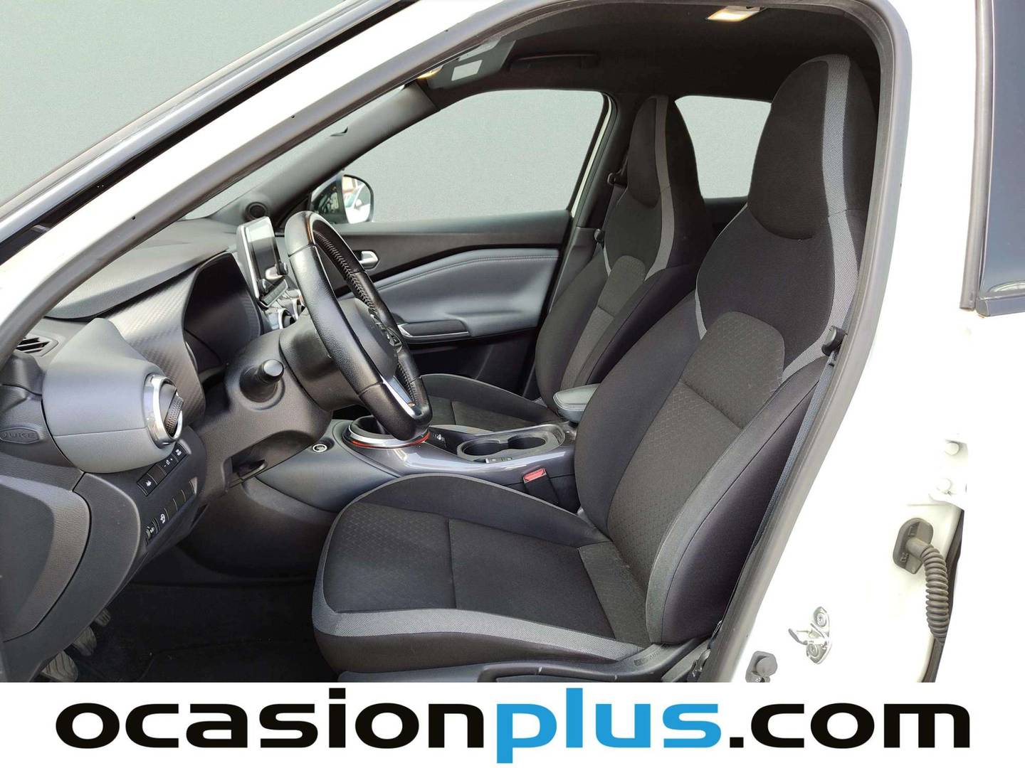 Foto asientos delanteros Nissan JUKE Nissan Juke DIG-T N-Connecta 4x2 (114 CV)