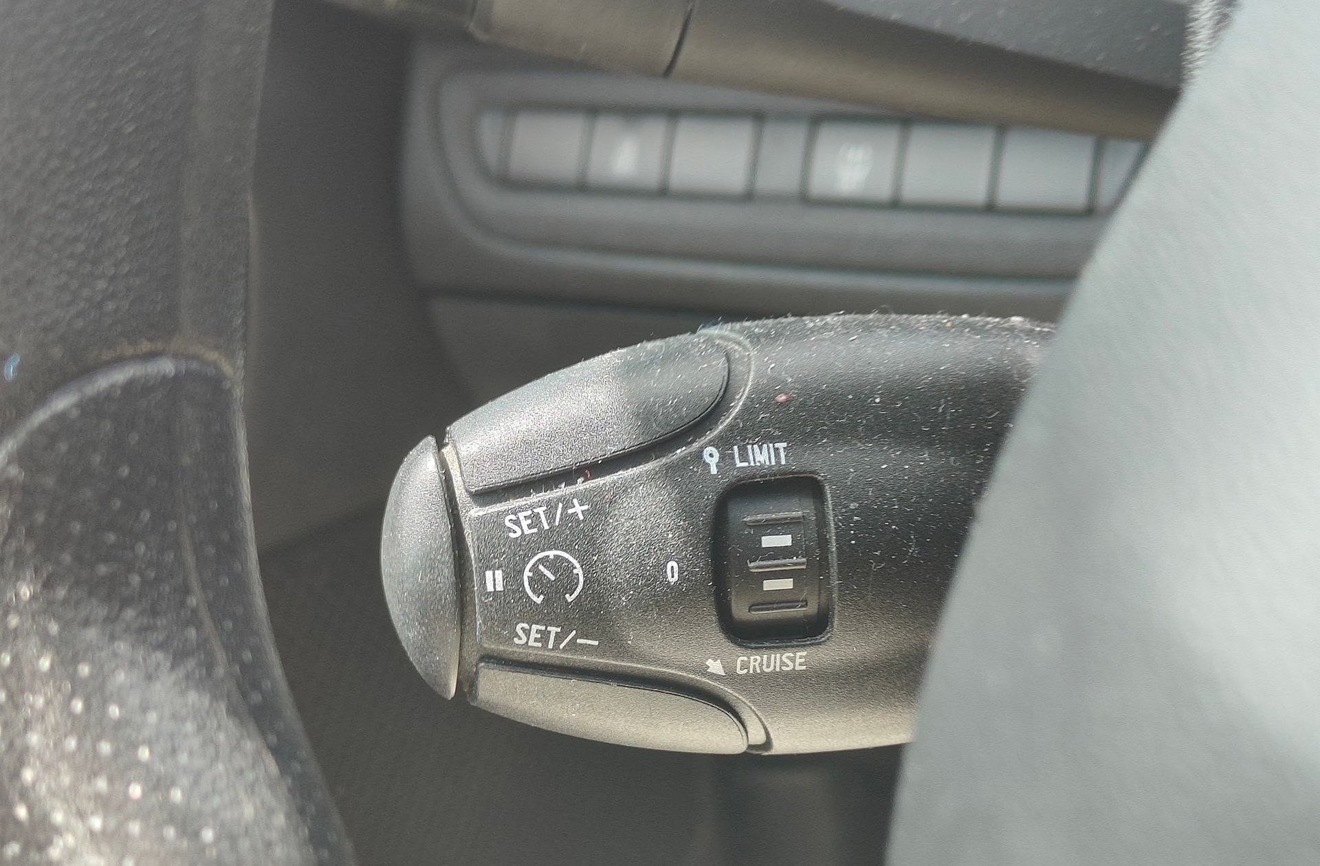 Peugeot 208 1.4 HDi Access - foto 20
