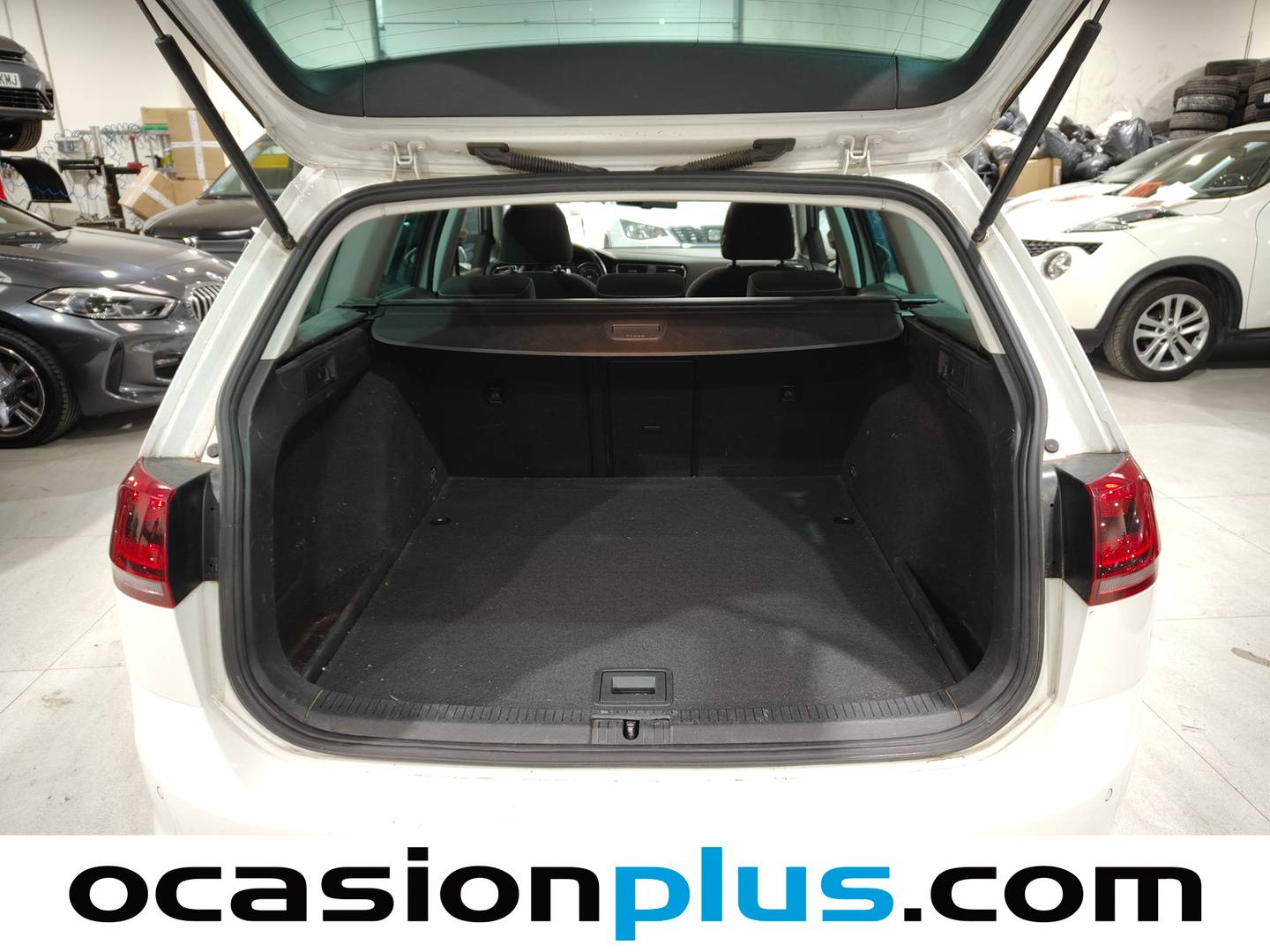 Foto Volkswagen Golf Volkswagen Golf Variant Variant Sport 1.6 TDI BMT (110 CV)