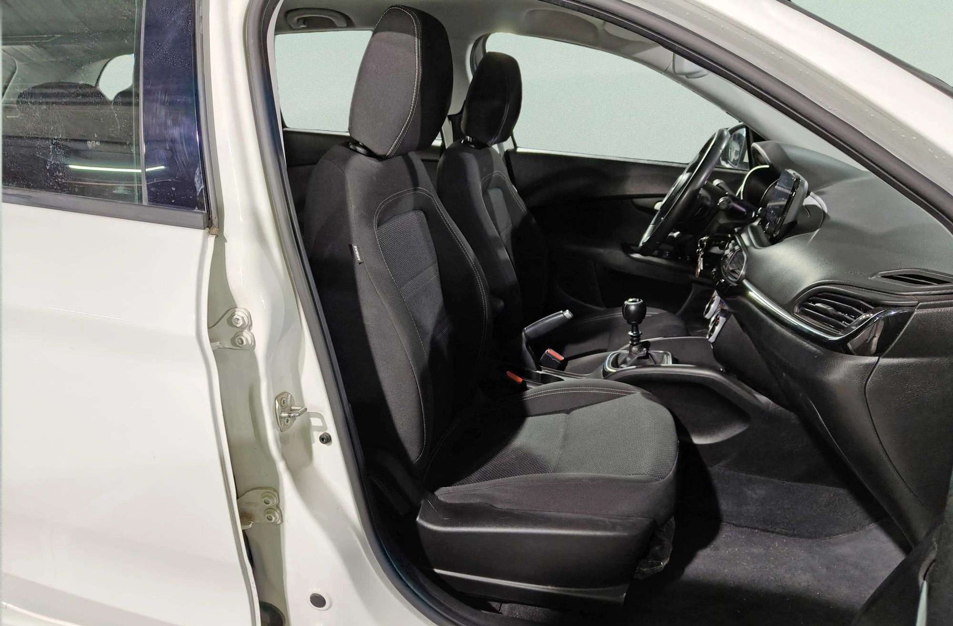 Fiat Tipo SW 1.6 MultiJet Life - foto 13