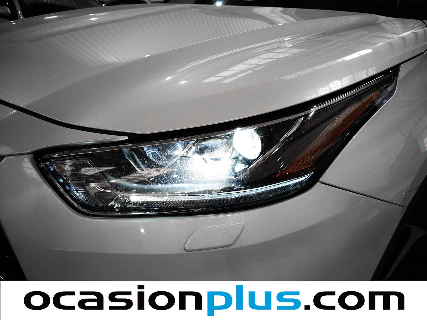 Toyota Highlander Toyota Highlander 2.5 Luxury P. Metalizada al mejor precio