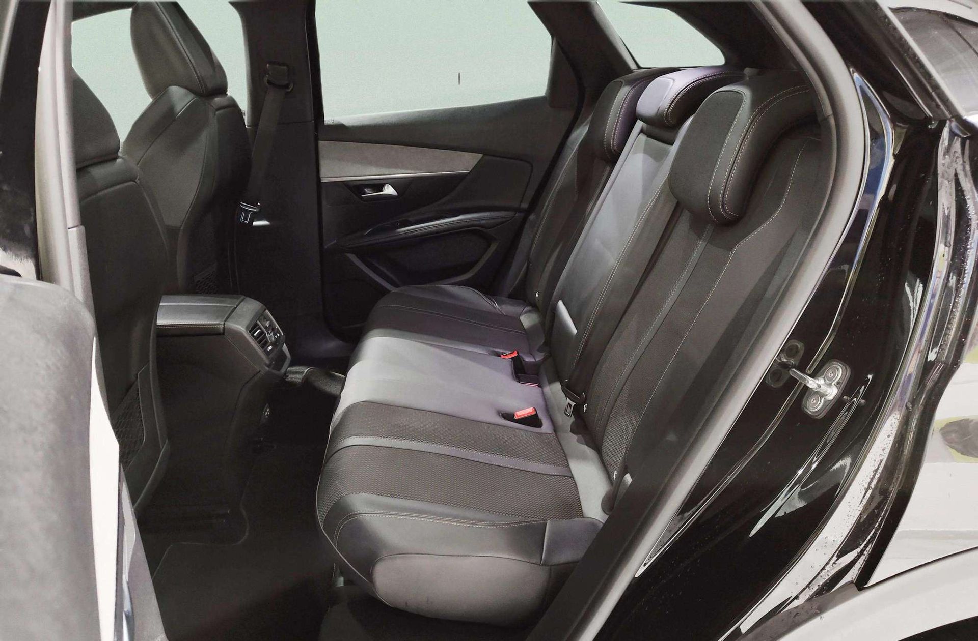 Peugeot 3008 PureTech 130 GT EAT8 - foto 15