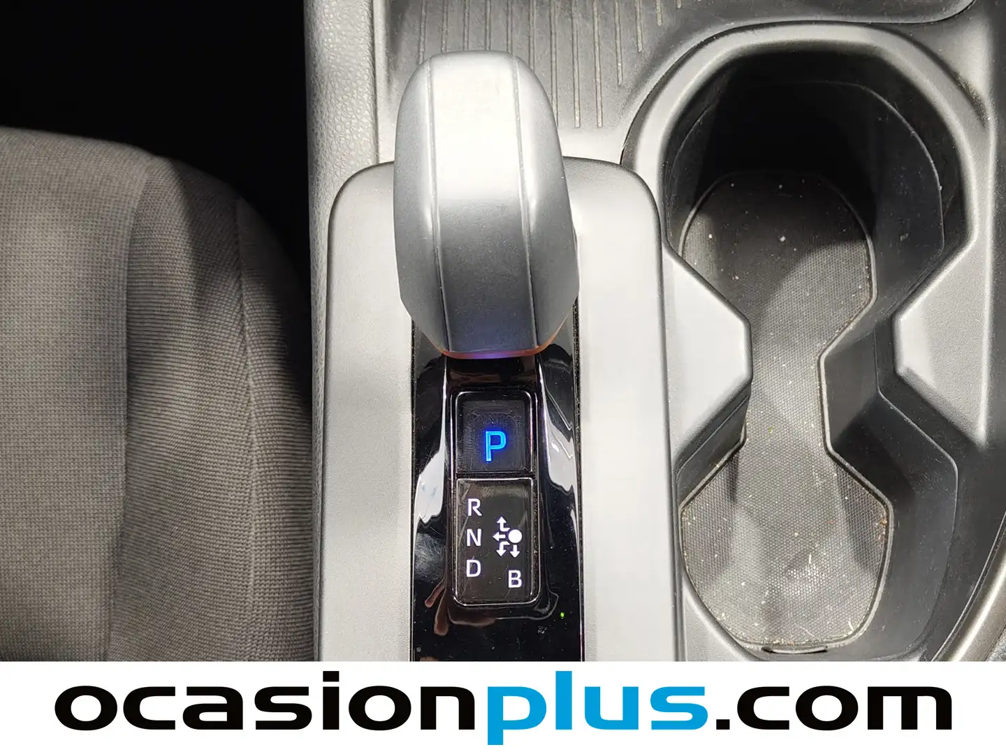 Foto Toyota C-HR Toyota C-HR 200H Advance (184 CV)