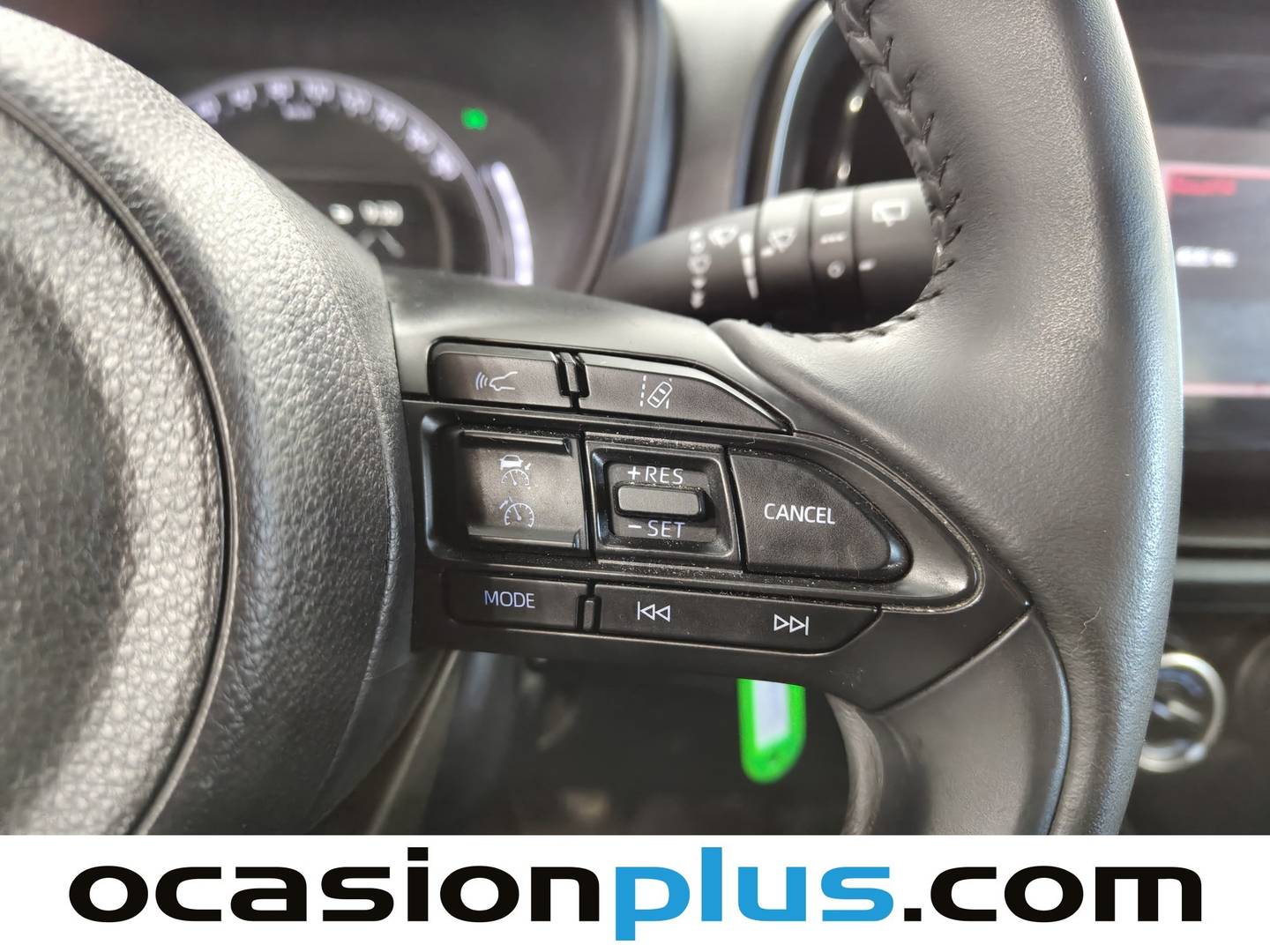 Toyota Aygo X Cross Toyota Aygo X Cross 1.0 VVT-I Play (72 CV) de segunda mano