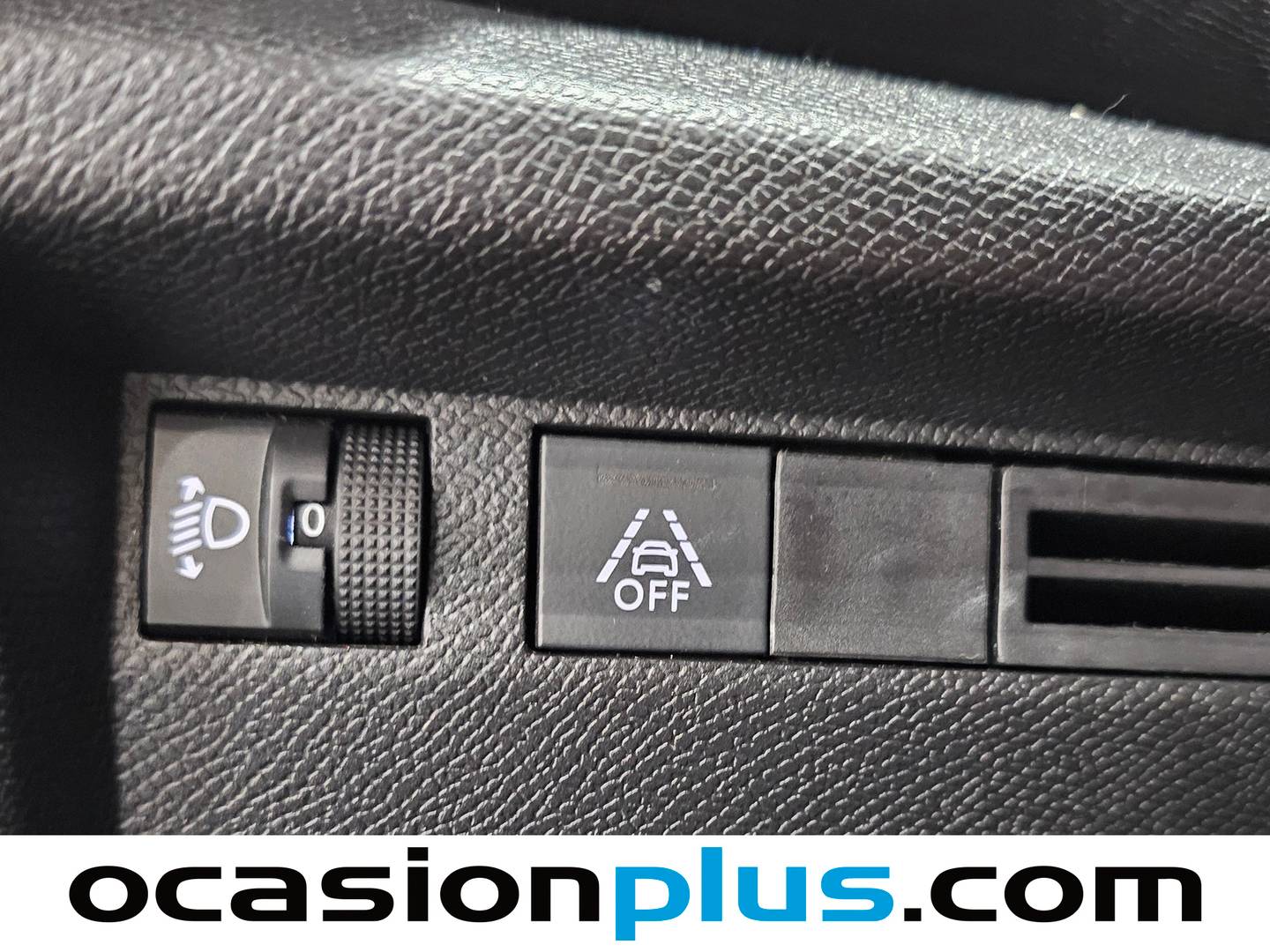 Foto Citroën C4 Citroen C4 PureTech 130 S&S 6v Feel Pack (130 CV)