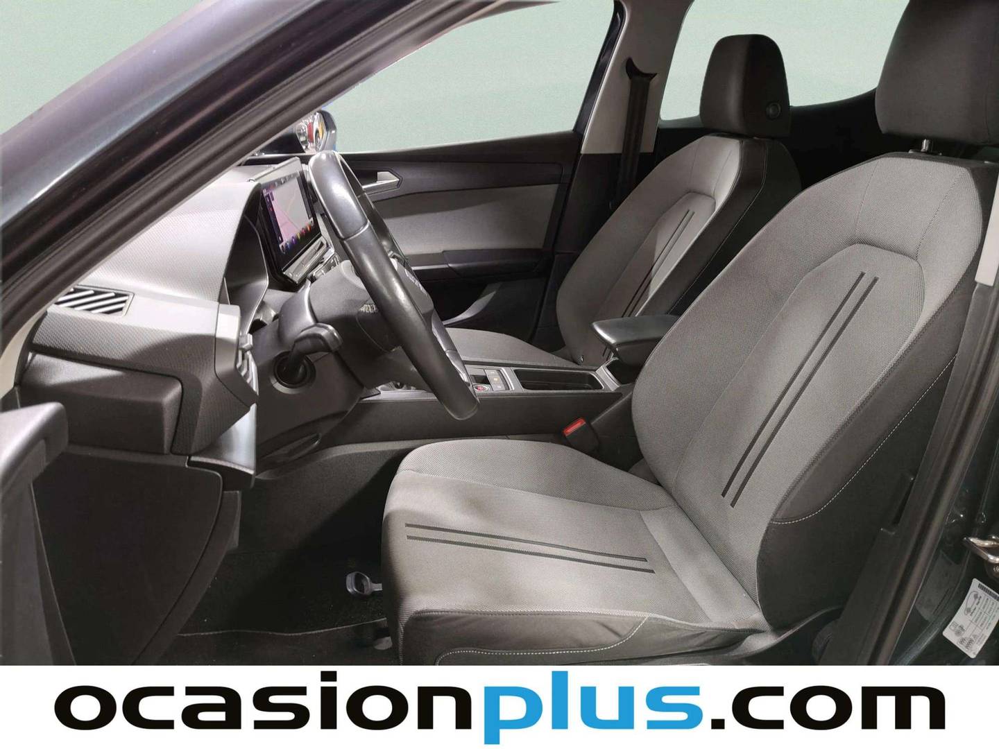 Foto asientos delanteros Seat León Seat León 1.0 TSI S&S Style Go (110 CV)