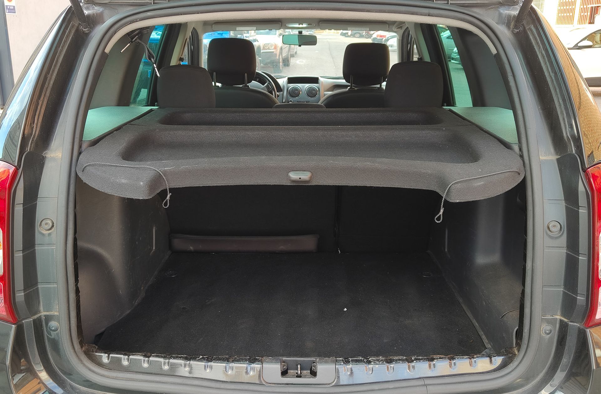 Dacia Duster Laureate TCe 4x2 - foto 14