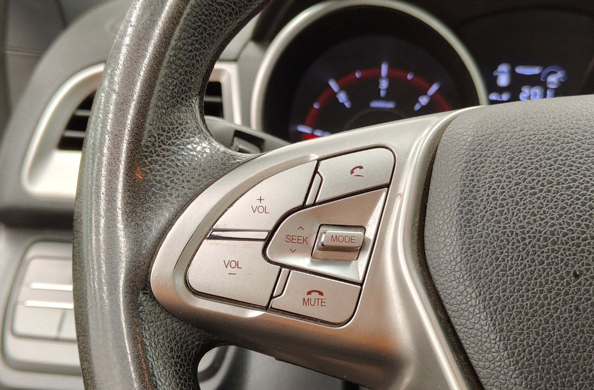 SsangYong Tivoli D16T Premium 4x2 - foto 20