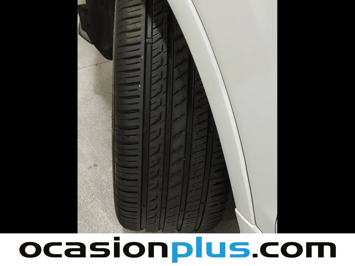 Foto Ford Kuga Ford Kuga 1.5 EcoBoost ST-Line 4x2 (120 CV)