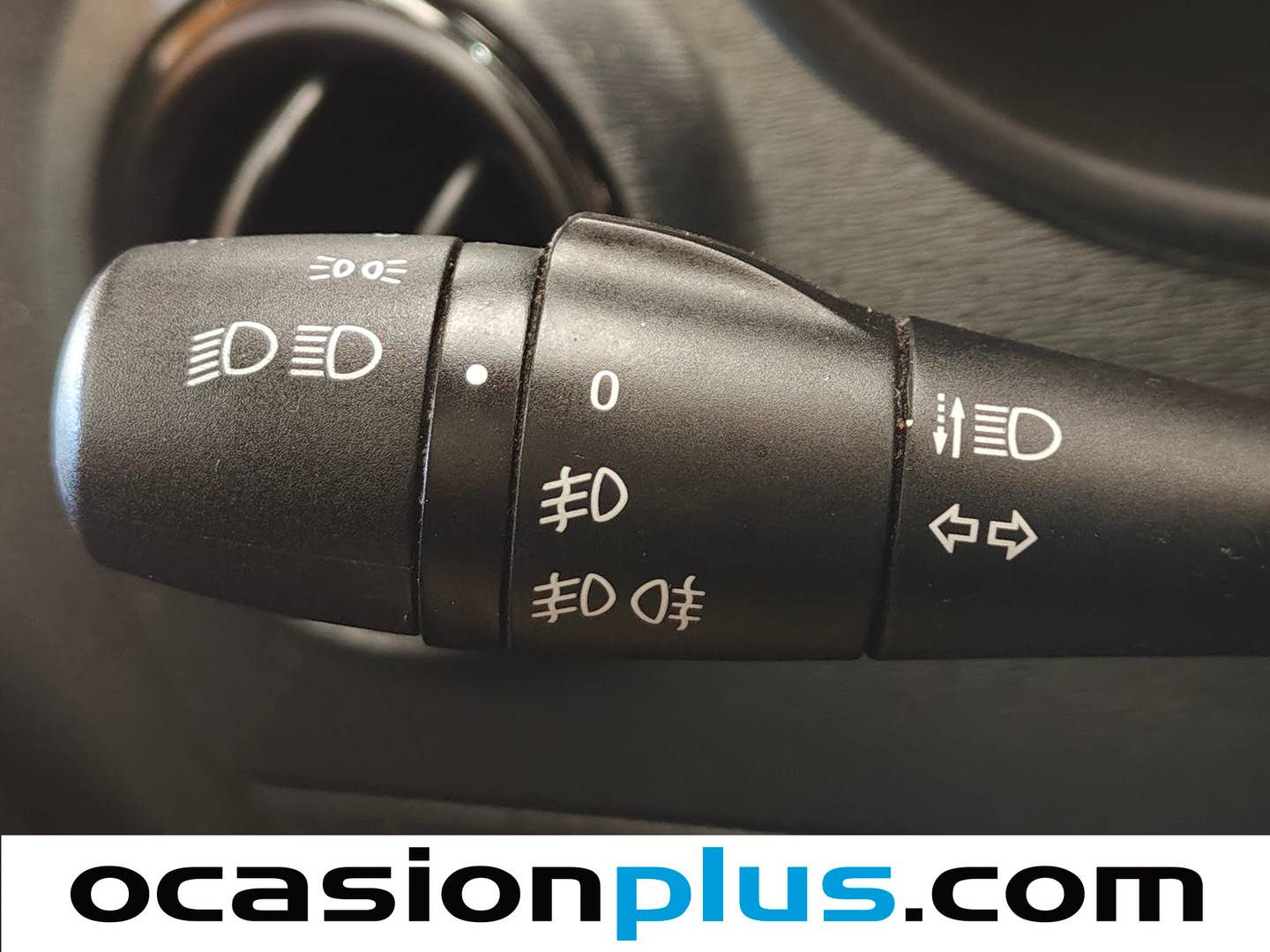 Equipamiento del Dacia Dokker Dacia Dokker Van 1.6 GLP Essential (98 CV)