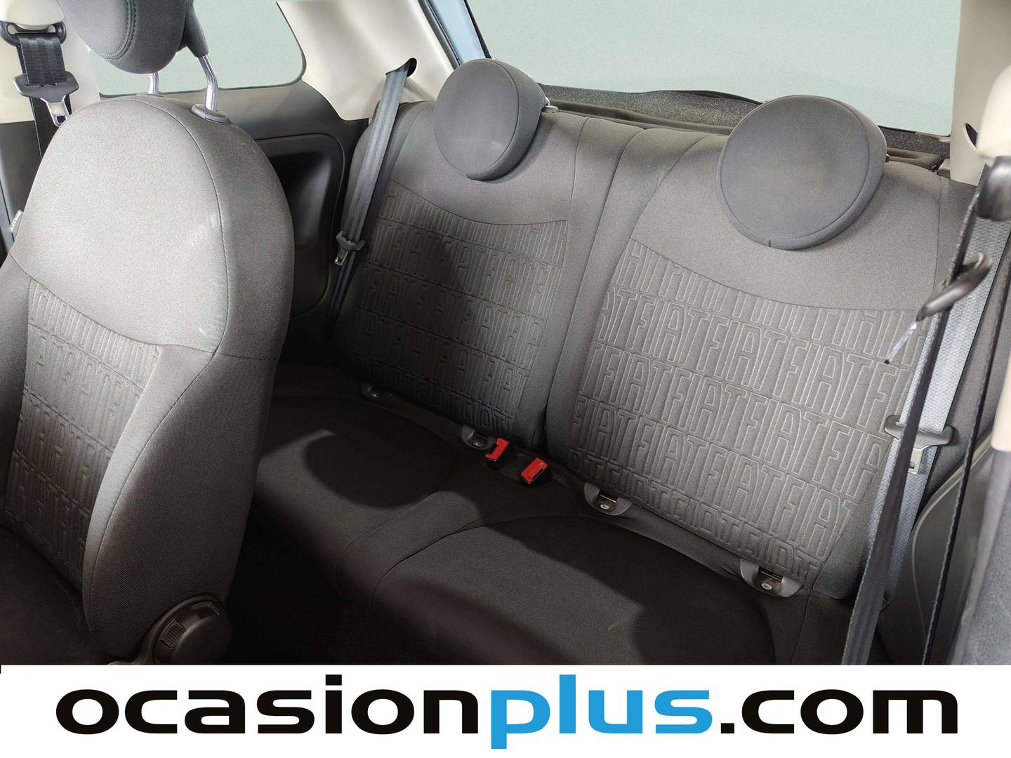 Foto asientos traseros Fiat 500 Fiat 500 1.0 Hybrid Dolcevita (70 CV)