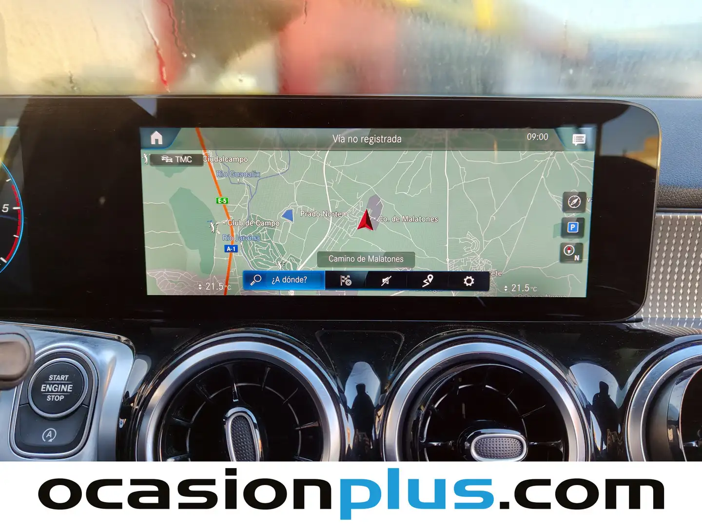 Foto Mercedes GLB Mercedes-Benz GLB 220 D 4Matic (190 CV)