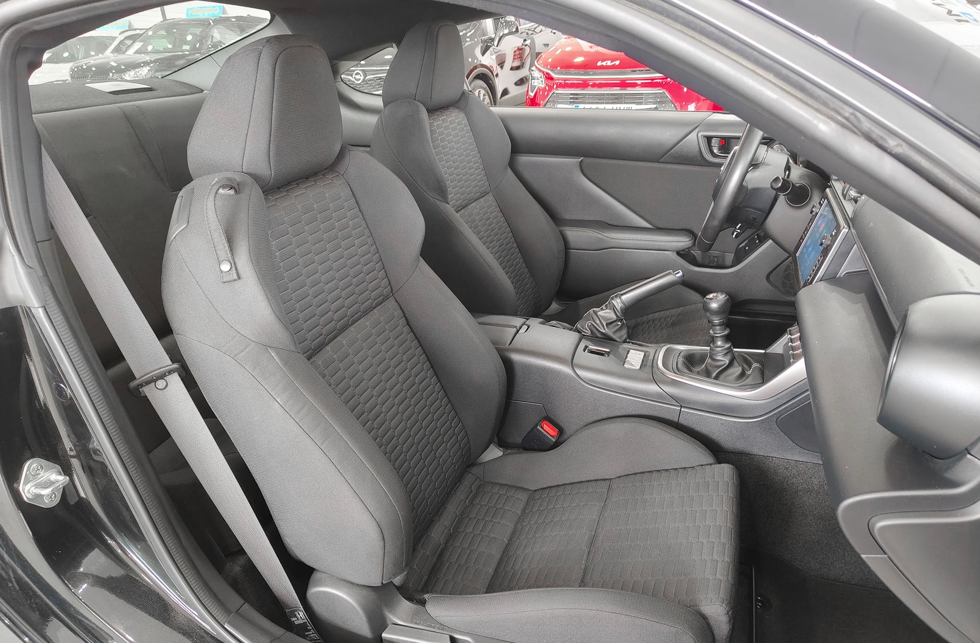 Toyota GR86 2.4 Boxer Coupe RZ - foto 18