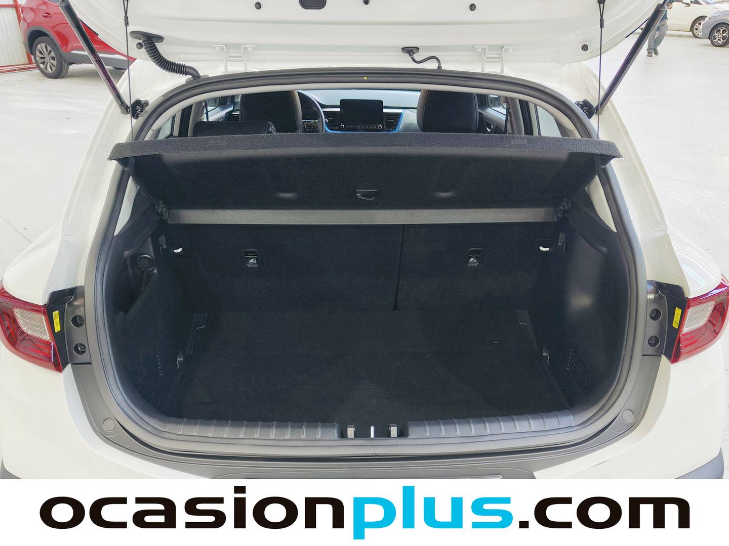 Fotos maletero KIA Stonic Kia Stonic 1.0 T-GDi MHEV Style Edition (100 CV)