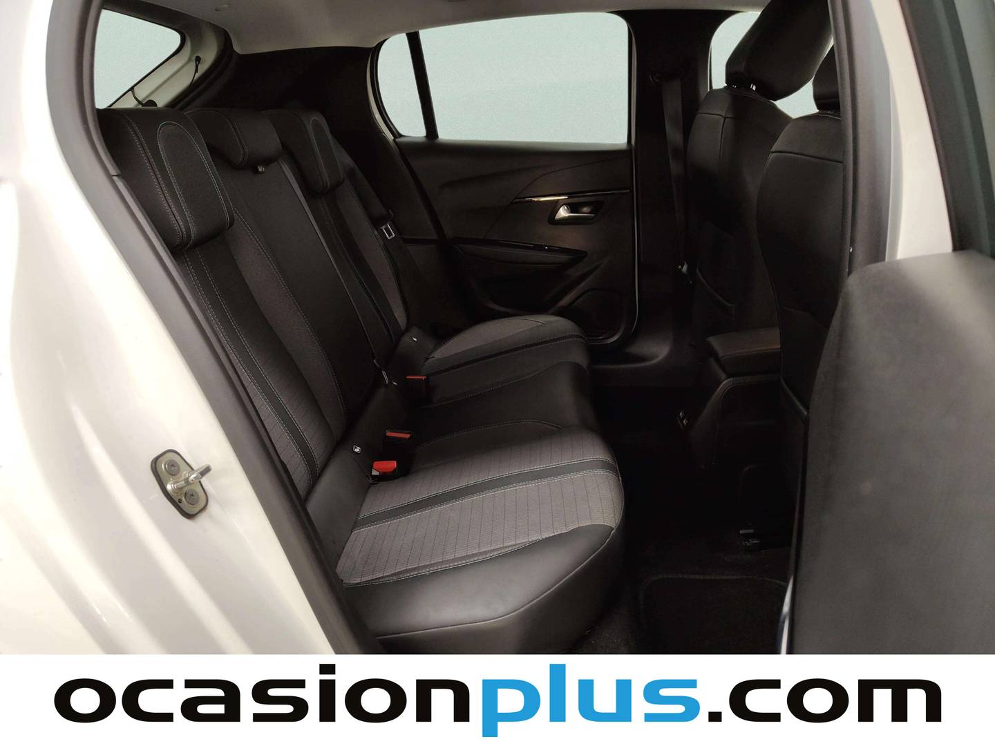 Peugeot 208 Peugeot 208 PureTech 100 Allure Pack (100 CV) gasolina
