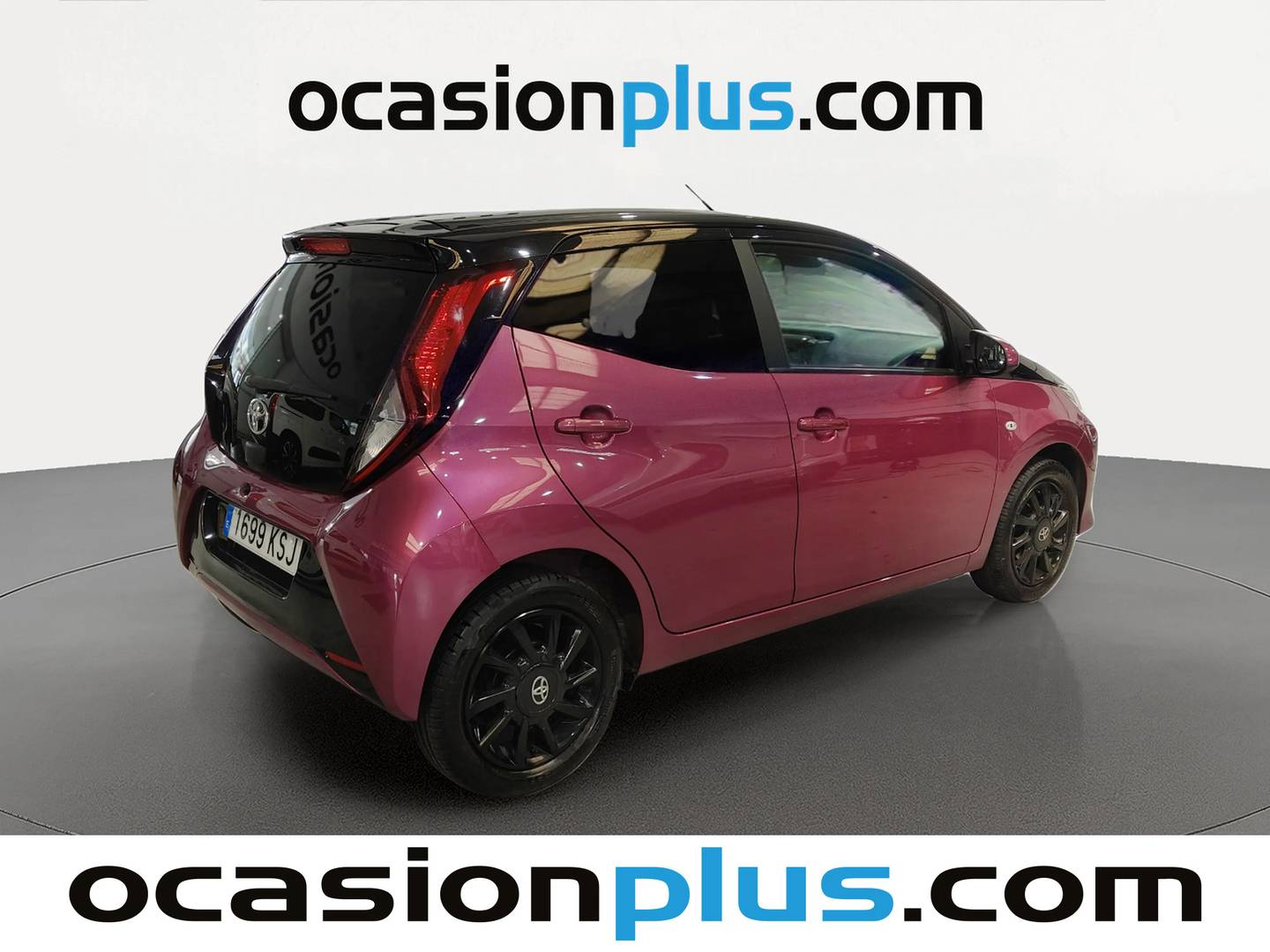 Foto trasera Toyota Aygo Toyota Aygo 1.0 70 x-cite (72 CV) izquierda