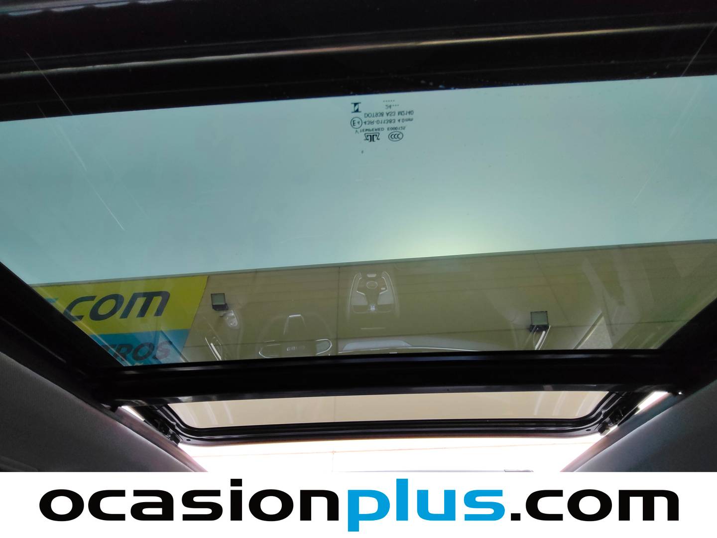 Extras y acabados del EBRO S700 EBRO S700 1.6 TGDI Luxury 7 DCT (147 CV)