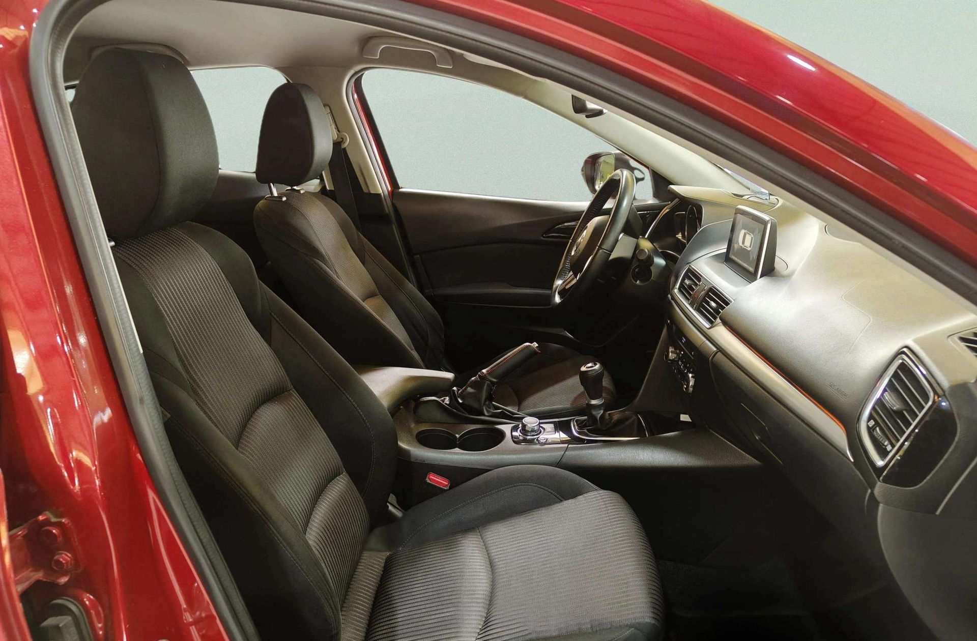 Mazda Mazda3 2.0 GE Luxury - foto 16
