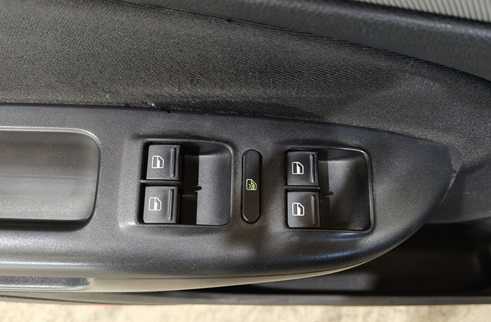 Škoda Octavia 1.8 TSI Executive - foto 15