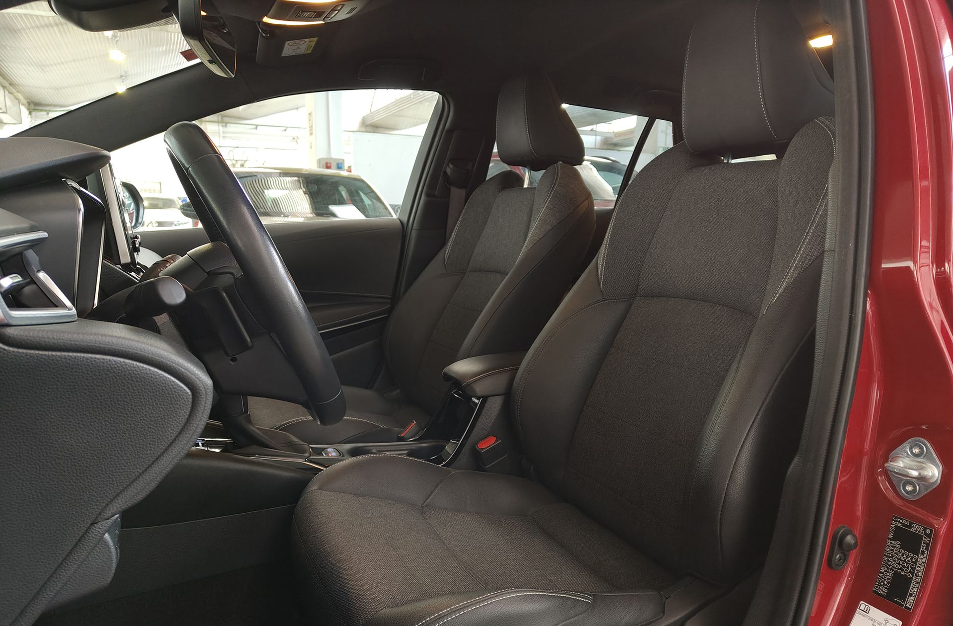 Toyota Corolla Touring Sports 180H Style E-CVT - foto 13