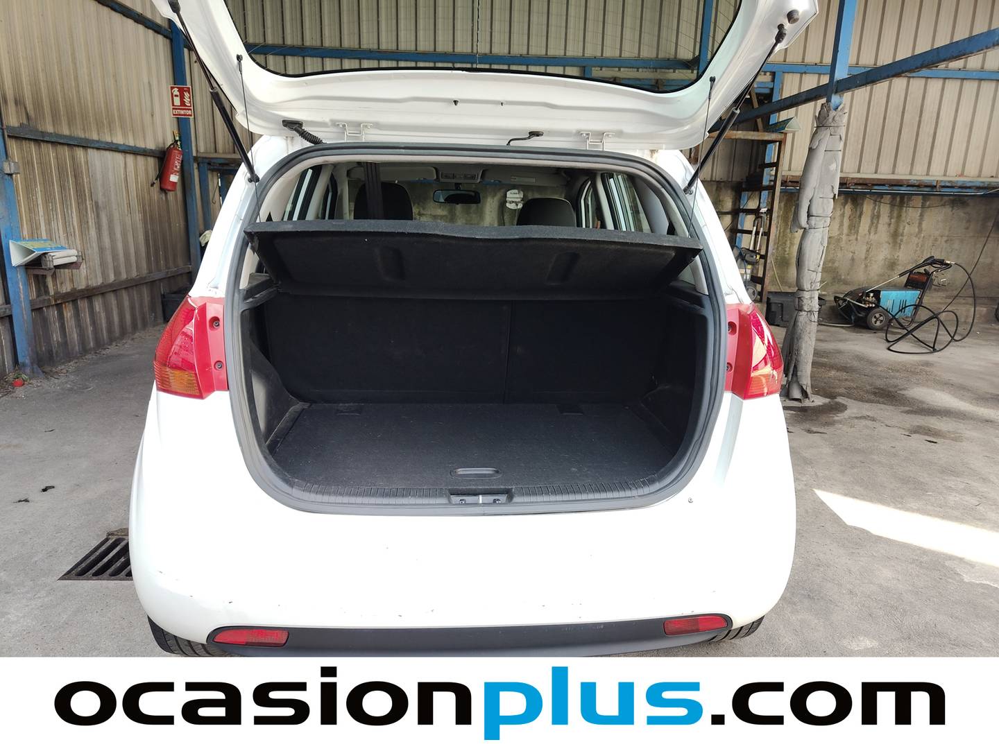 Fotos maletero KIA Venga KIA Venga 1.4 CVVT Concept (90 CV)