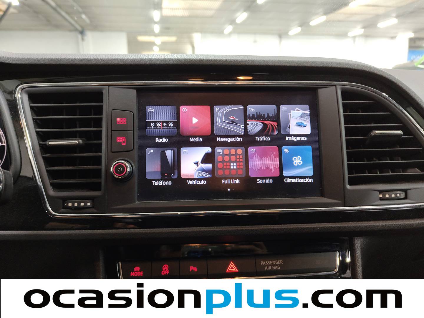 Extras y acabados del Seat León Seat León 2.0 TSI S&S FR DSG (190 CV)