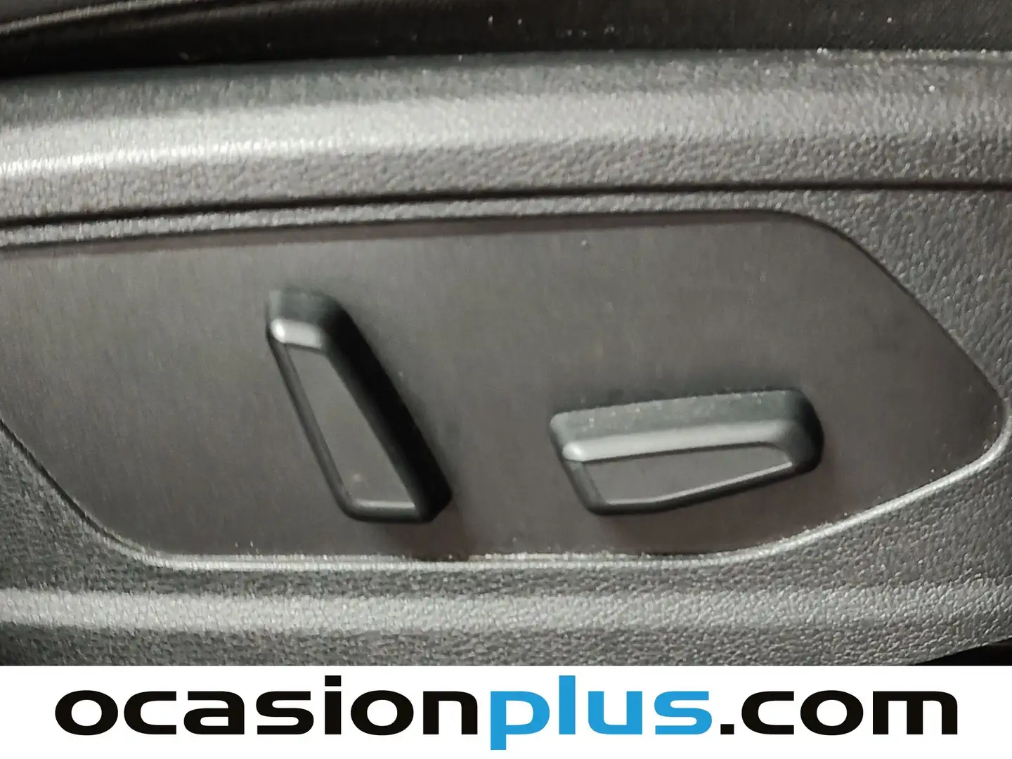 Foto KIA Sportage Kia Sportage 1.6 T-GDi PHEV Tech 4x4 (265 CV)