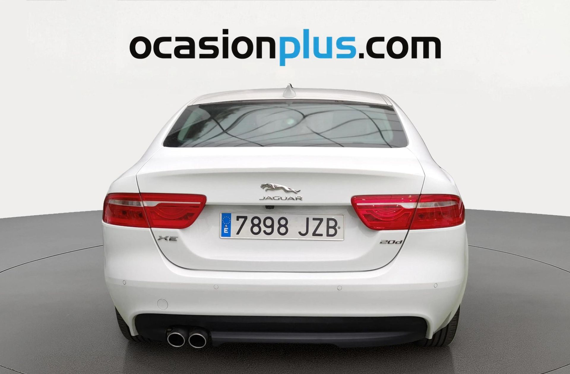 Jaguar XE 2.0 Diesel XE-Pure RWD - foto 15
