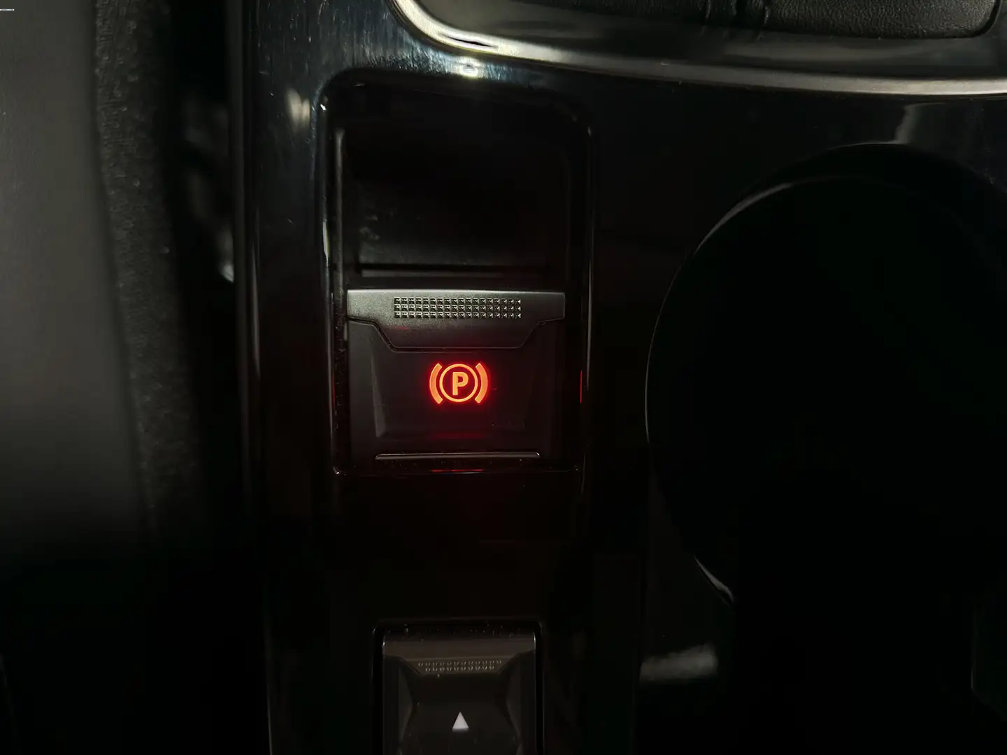 Foto Peugeot 208 Peugeot 208 PureTech 100 Allure (100 CV)