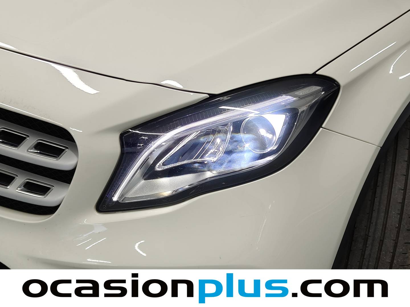 Foto Mercedes GLA Mercedes-Benz GLA GLA 200 Pack AMG (156 CV)